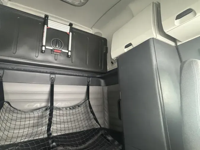 2022 Freightliner Cascadia 126