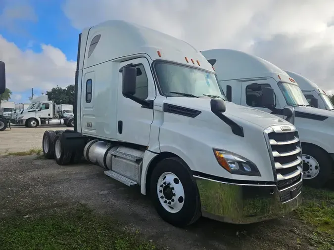 2020 FREIGHTLINER/MERCEDES NEW CASCADIA PX12664