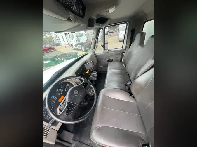 2019 NAVISTAR INTERNATIONAL 4300 SBA