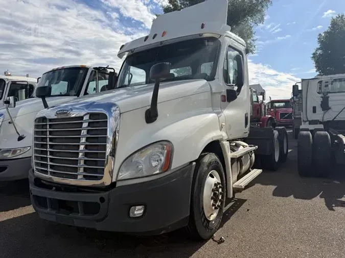 2012 FREIGHTLINER CASCADIA 113350ae767a48e56ae3eaa3a37ad661668