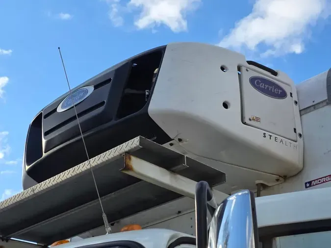 2020 FREIGHTLINER M2 106