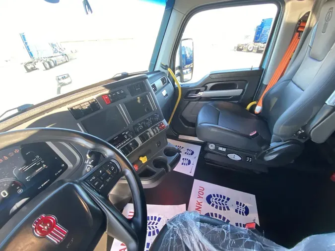 2022 KENWORTH T680