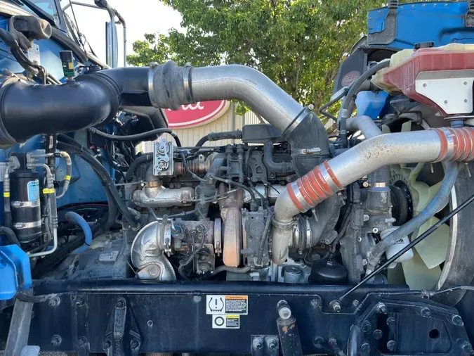 2020 Peterbilt 389