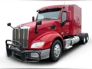 2022 Peterbilt 579