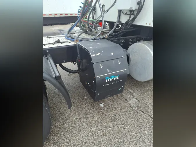 2020 MACK TRUCKS, INC. ANTHEM 64T