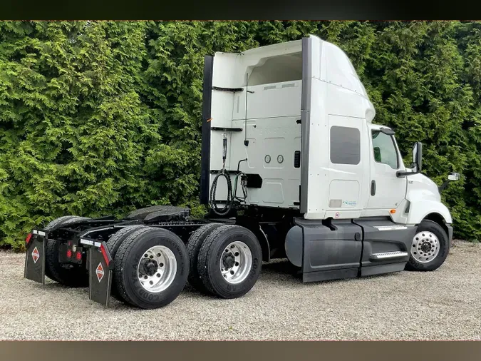 2022 INT LT625 6x4