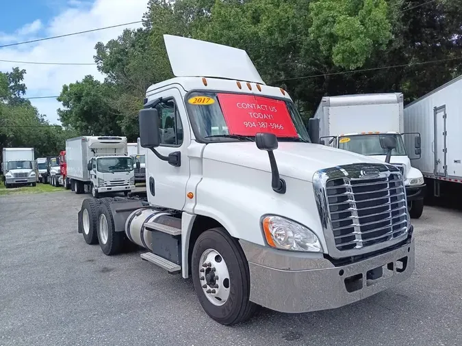 2017 FREIGHTLINER CASCADIA 125