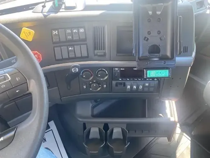 2023 Volvo VNR64T3003527006b895d1518e6fe46660f975a54