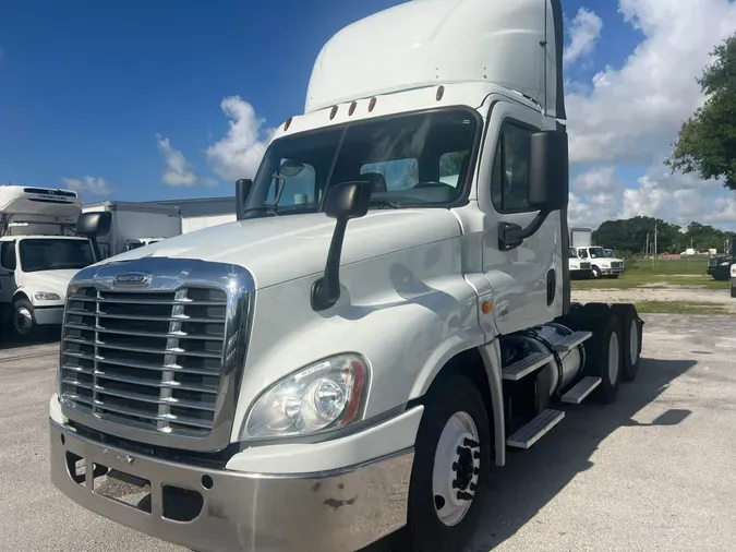 2017 FREIGHTLINER/MERCEDES CASCADIA 12535292645daef2f9a82ccc895b62e4953