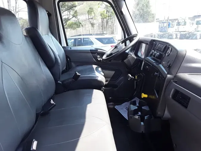 2020 NAVISTAR INTERNATIONAL MV607 (4X2)