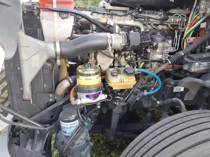 2017 FREIGHTLINER/MERCEDES CASCADIA 125