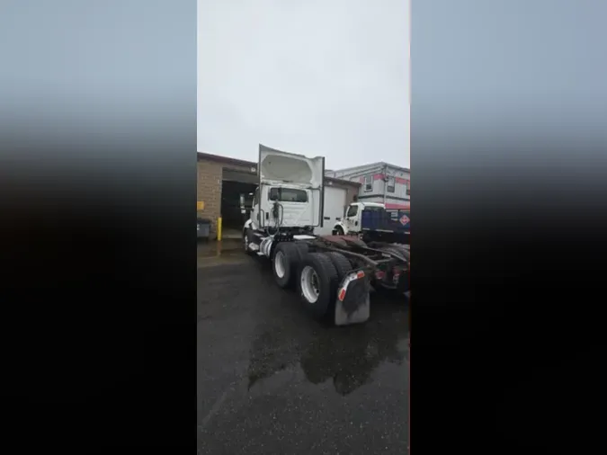 2019 NAVISTAR INTERNATIONAL RH613 DAYCAB T/A