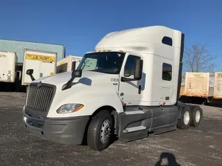 2022 INTERNATIONAL LT