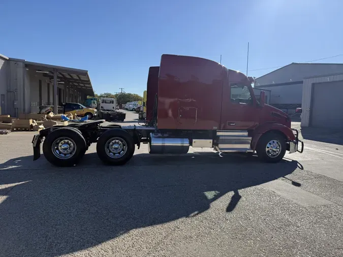 2022 Peterbilt 579353a92a27a5580eb05c6d78aecc4a8e6