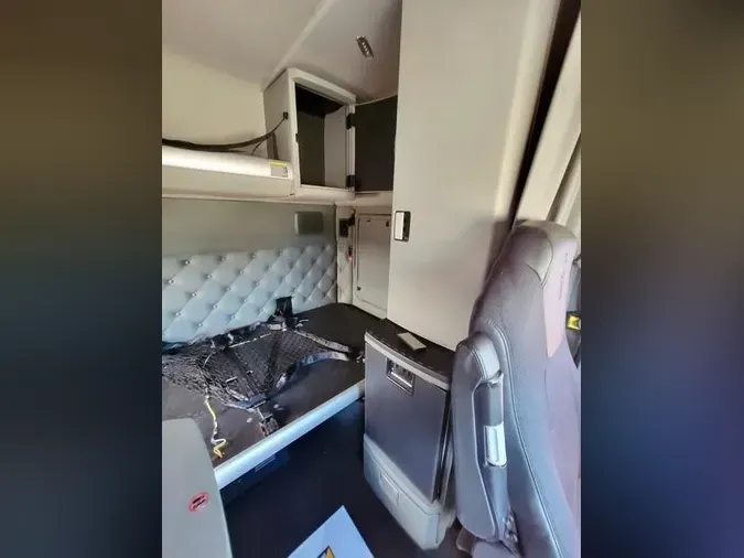 2020 Kenworth T680