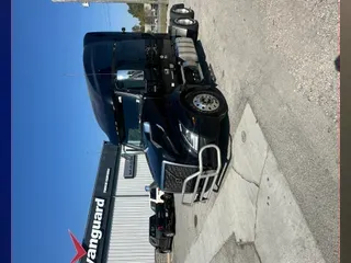 2019 Volvo VNL64T760