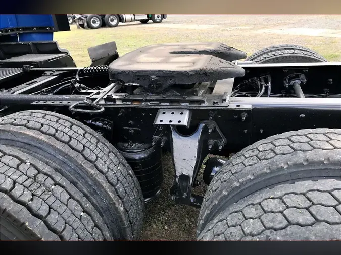 2022 INT LT625 6x4
