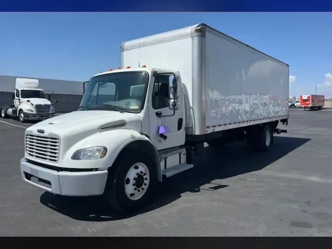 2018 FREIGHTLINER M2 106