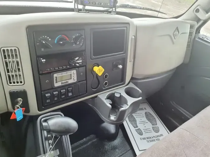 2018 NAVISTAR INTERNATIONAL 4300