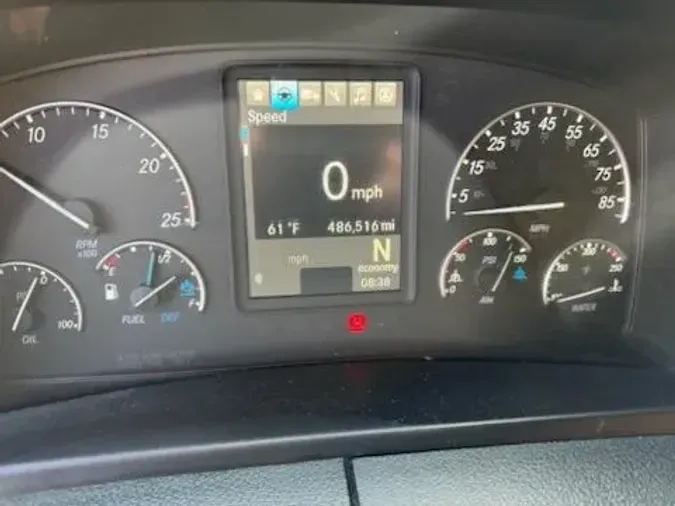 2023 Freightliner Cascadia3545d882b8eeae438e5b3e734e00f44a