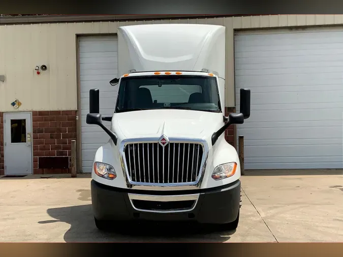 2021 INT LT625 6x4