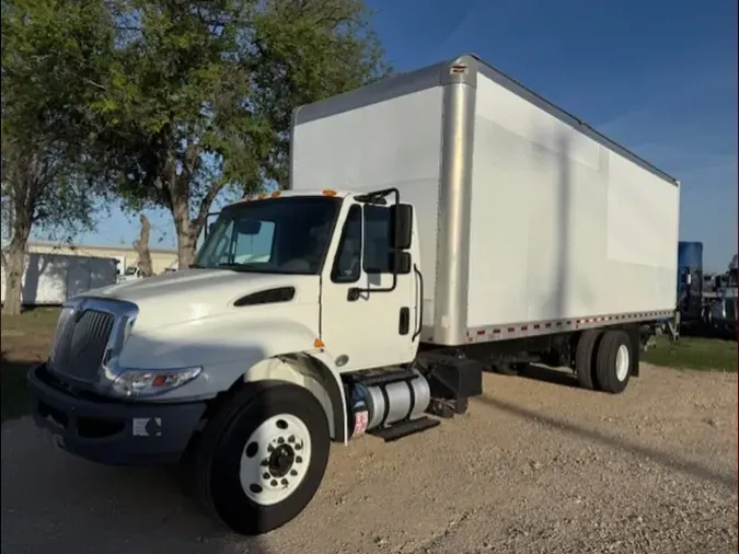 2018 NAVISTAR INTERNATIONAL 4300