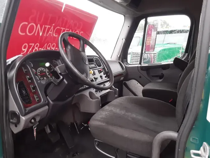 2016 FREIGHTLINER M2 106