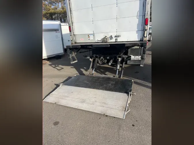 2015 MICKEY TRUCK BODIES 26 FT