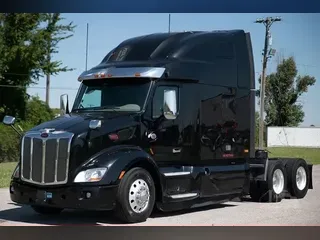 2022 PETERBILT 579