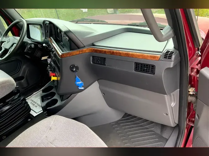 2020 INT LT625 6x4