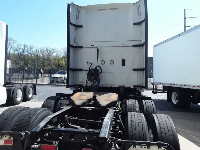 2020 NAVISTAR INTERNATIONAL LT625 SLPR CAB