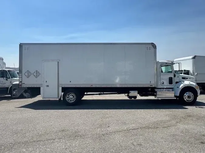 2020 Peterbilt 337