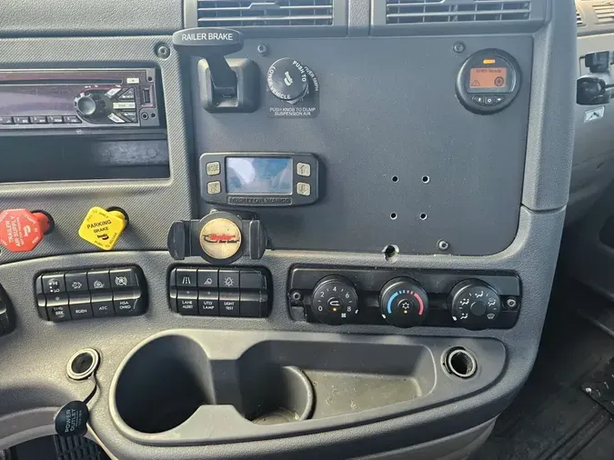 2019 FREIGHTLINER CASCADIA 125