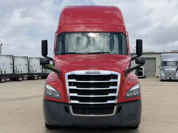 2023 Freightliner Cascadia3558f55ad75280123fffe4054e90c6eb