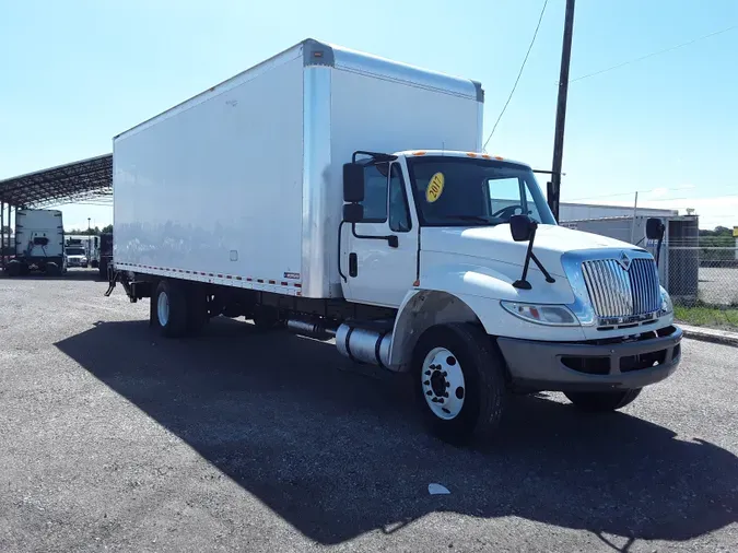 2017 NAVISTAR INTERNATIONAL 4300