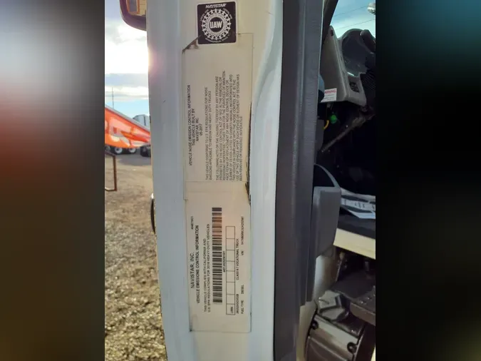 2018 NAVISTAR INTERNATIONAL 4300 LP