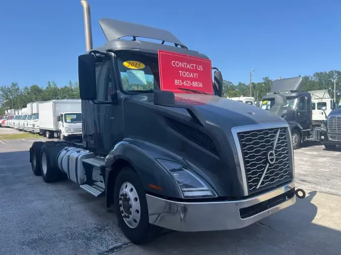 2019 VOLVO VNL64T-300