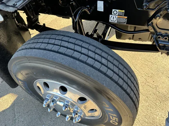 2021 Peterbilt 567