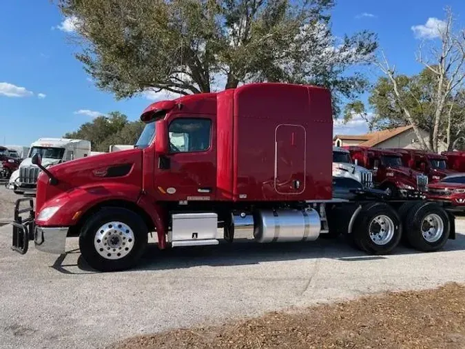 2022 Peterbilt 579