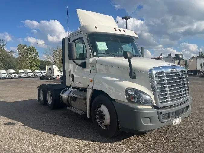 2018 Freightliner X12564ST35642917221659a724807220b807abc5