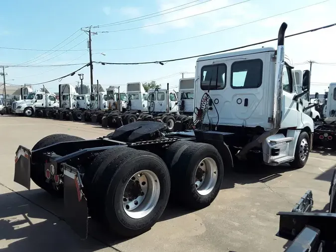 2021 FREIGHTLINER NEW CASCADIA PX12664