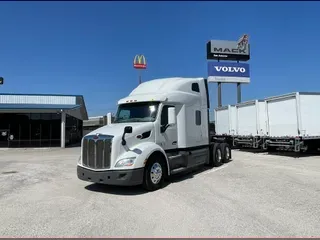 2020 PETERBILT 579