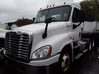 2019 FREIGHTLINER/MERCEDES CASCADIA 125