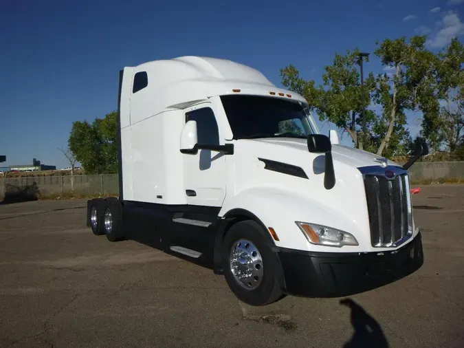 2023 Peterbilt 579356f590c708e38a3701d87aecea8ef1b