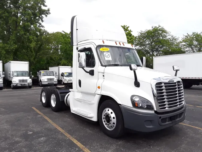 2018 FREIGHTLINER/MERCEDES CASCADIA 125