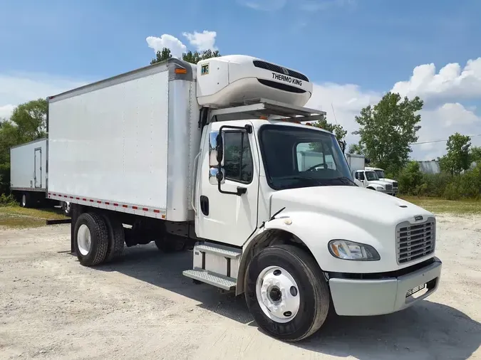 2019 FREIGHTLINER M2 106