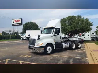2019 NAVISTAR INTERNATIONAL LT625 DAYCAB T/A