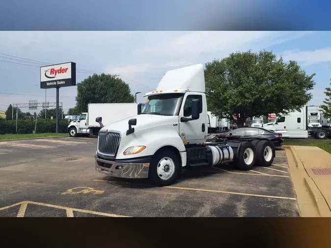 2019 NAVISTAR INTERNATIONAL LT625 DAYCAB T/A357307db4918ac9d777526f280956cfd