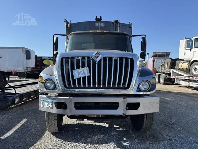 2013 INTERNATIONAL WORKSTAR 7400
