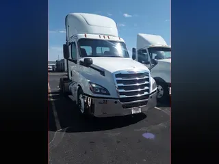 2019 FREIGHTLINER/MERCEDES NEW CASCADIA PX12664